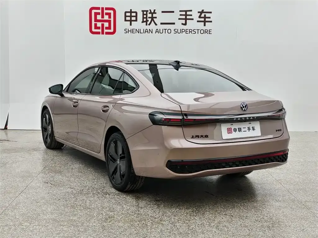 Volkswagen Passat — фото 2