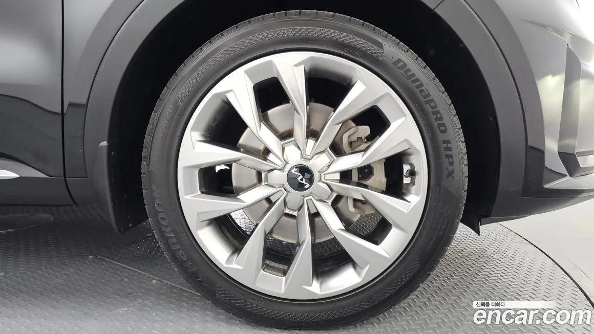 Kia Sorento — фото 6