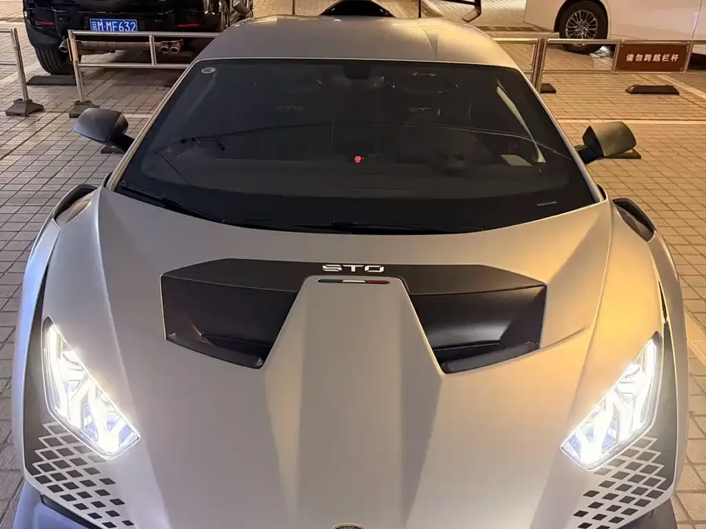 Lamborghini Huracan — фото 6