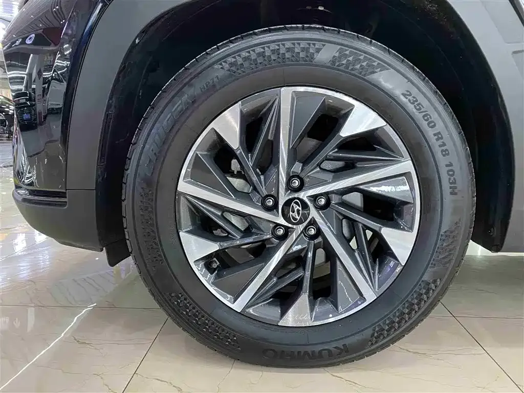 Hyundai Tucson — фото 4