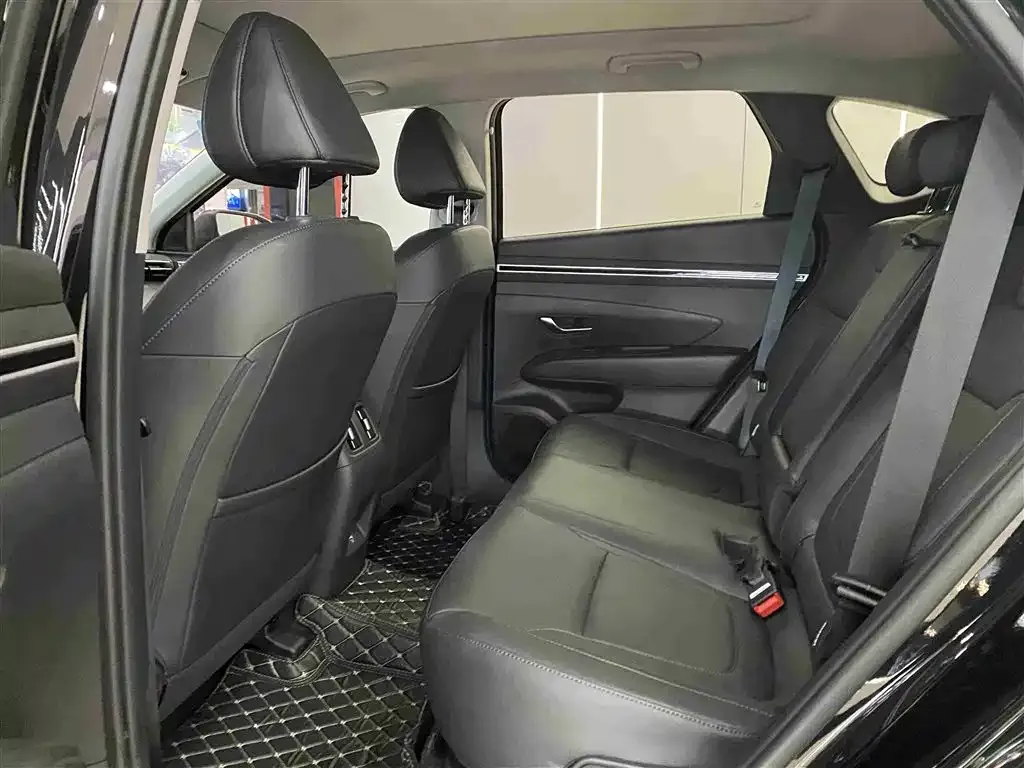 Hyundai Tucson — фото 7