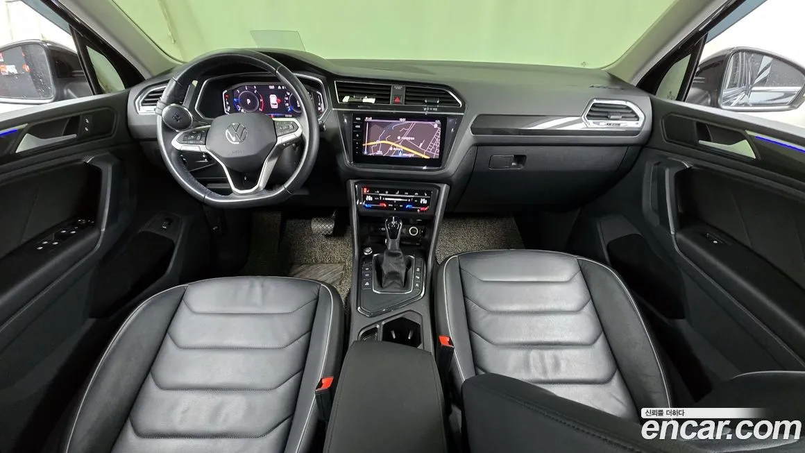 Volkswagen Tiguan — фото 7