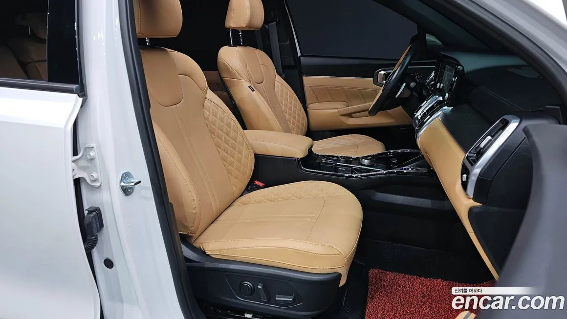Kia Sorento — фото 10