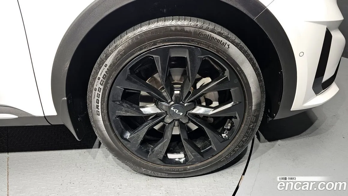 Kia Sorento — фото 8