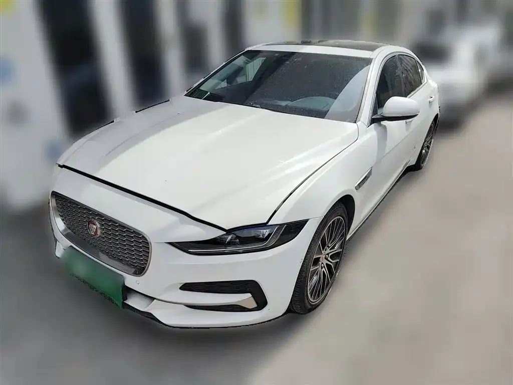 Jaguar XEL — фото 2