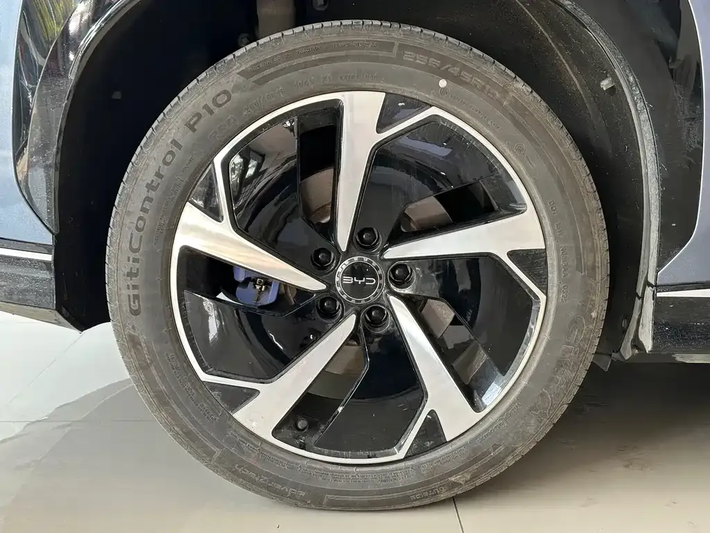 BYD Seal 07 EV — фото 10