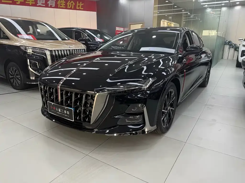 Hongqi H6 — фото 1