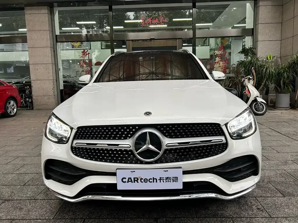 Mercedes-Benz GLC — фото 1