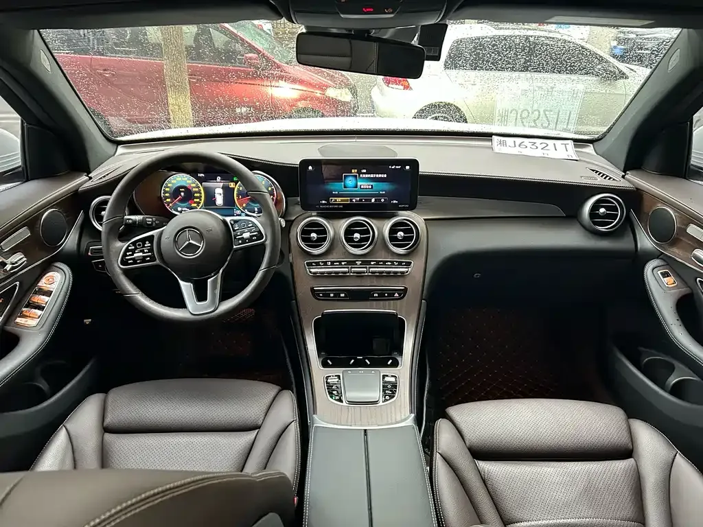 Mercedes-Benz GLC — фото 2