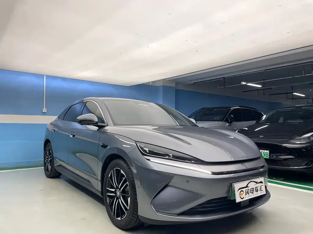 BYD Qin L — фото 8