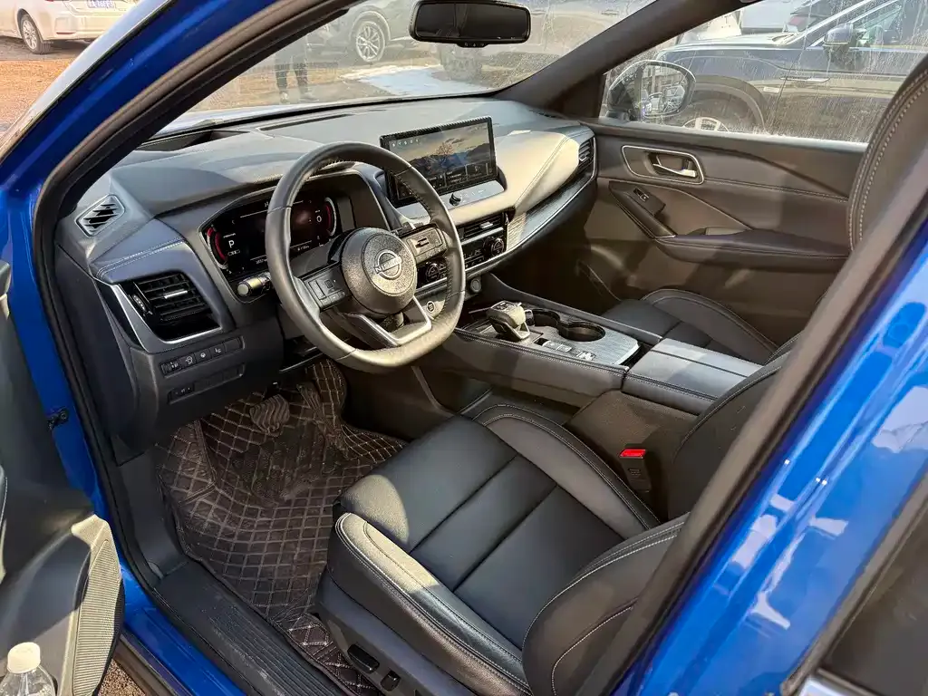 Nissan Qashqai — фото 4