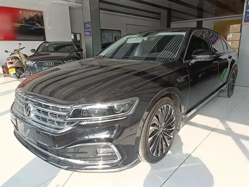 Volkswagen Phideon — фото 1