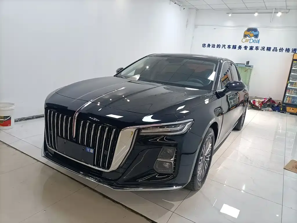 Hongqi H5 — фото 1