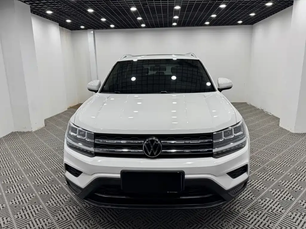 Volkswagen Tharu — фото 7