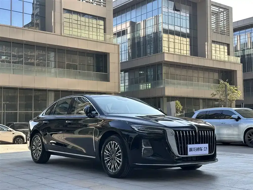 Hongqi H5 — фото 2