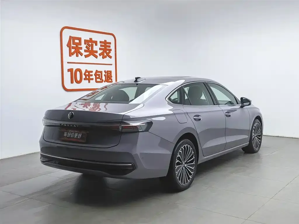 Volkswagen Passat — фото 2