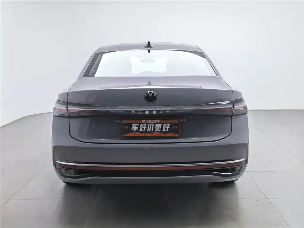 Volkswagen Passat — фото 4