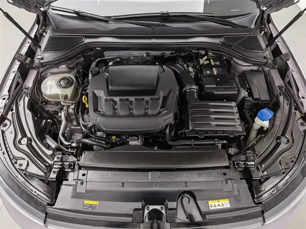 Volkswagen Passat — фото 6