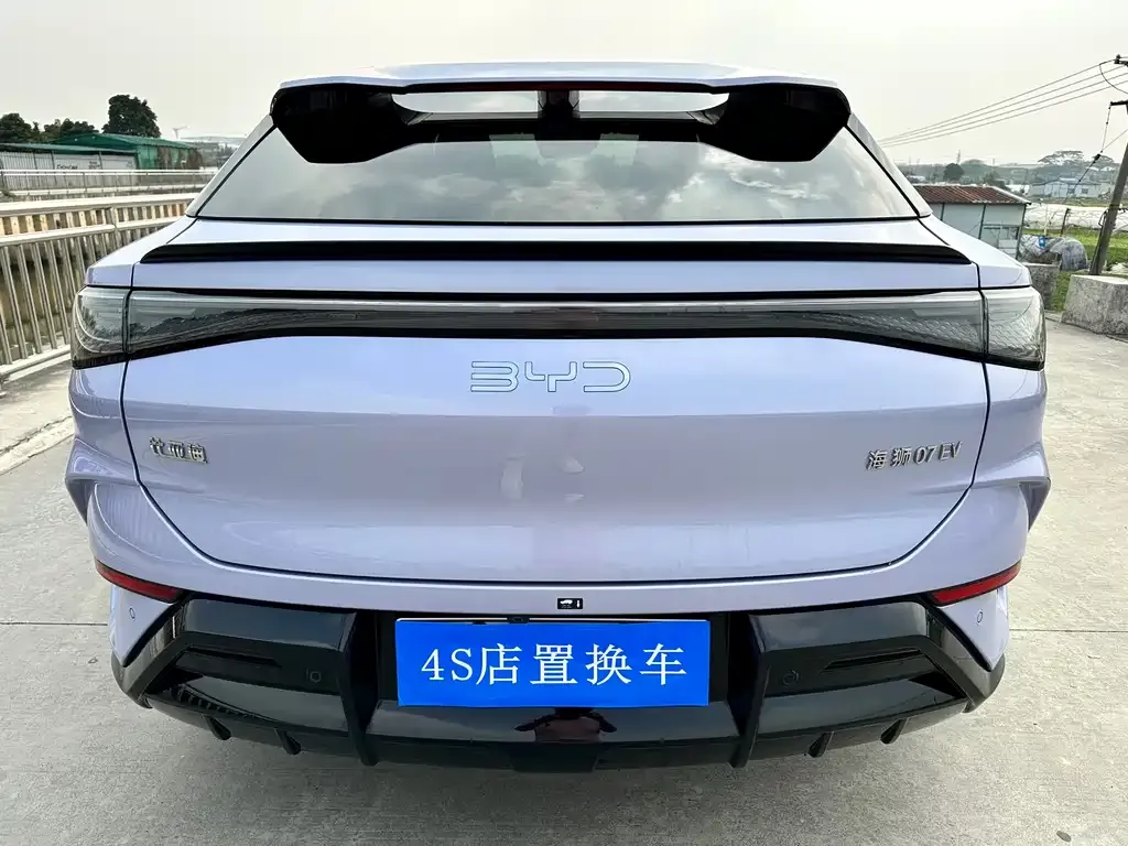 BYD Seal 07 EV — фото 2