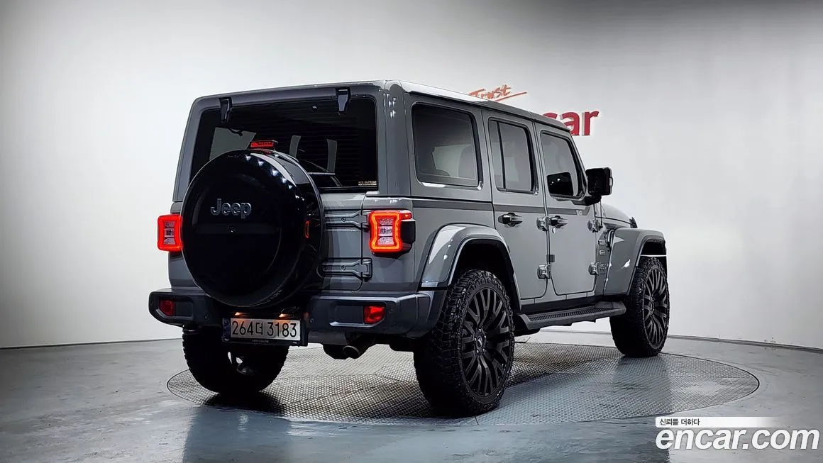 Jeep Wrangler — фото 2