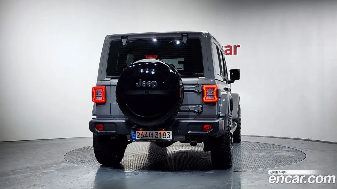 Jeep Wrangler — фото 3