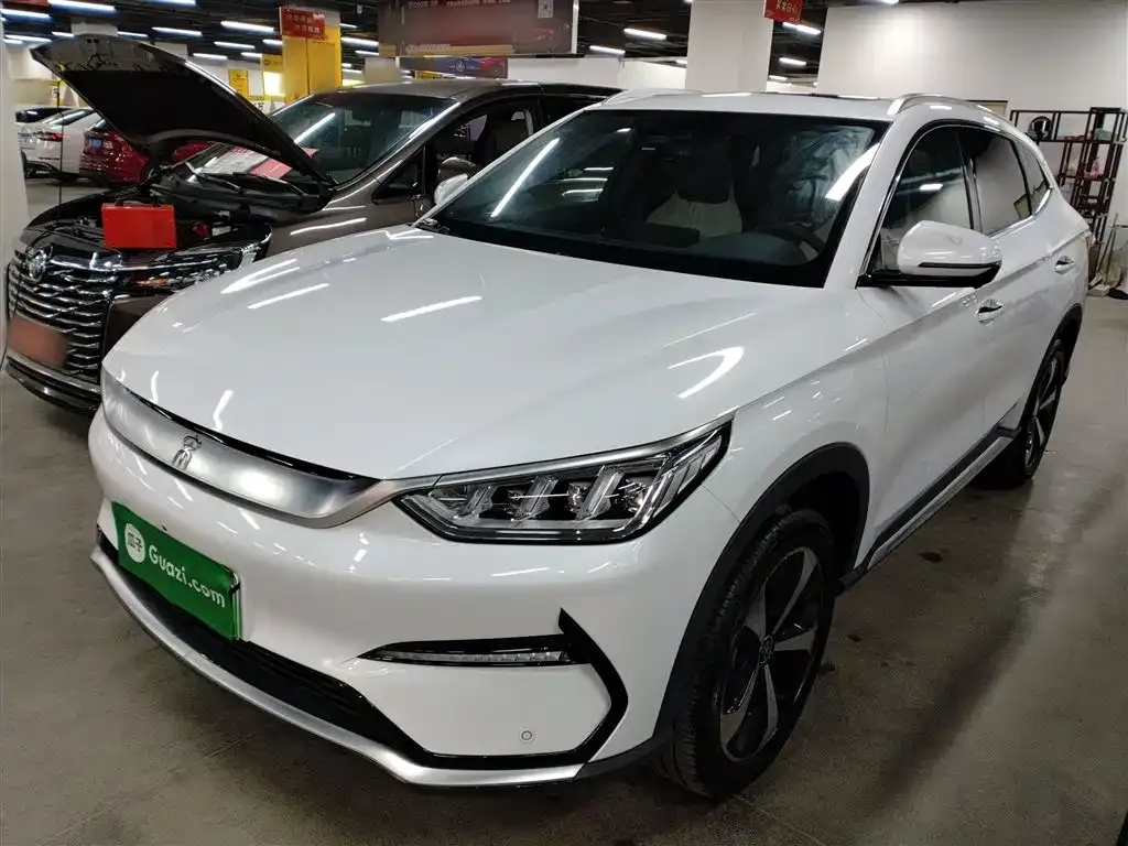 BYD PLUS New Energy — фото 1