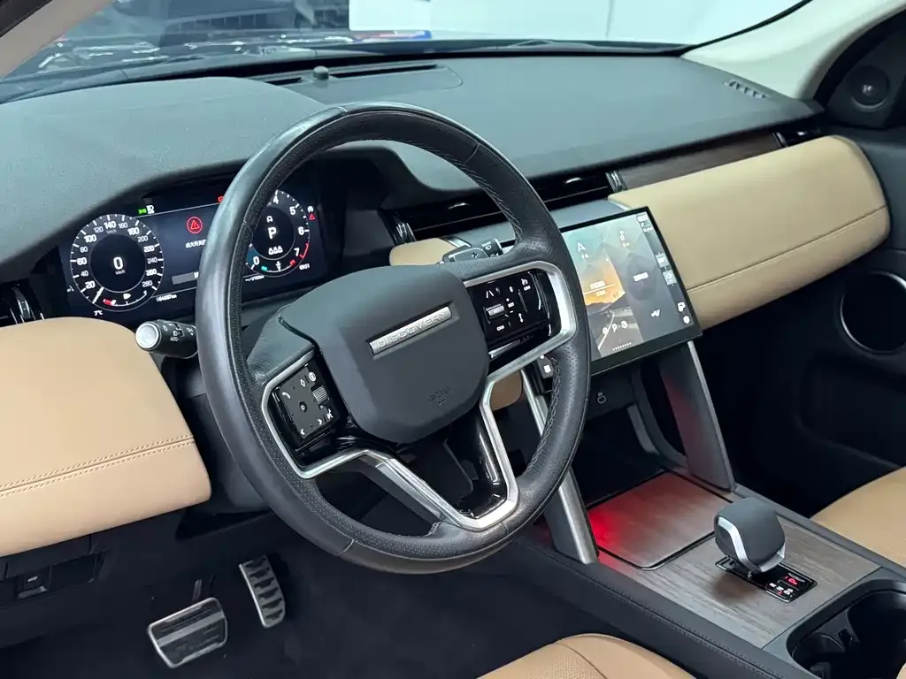 Land Rover Discovery Sport — фото 2