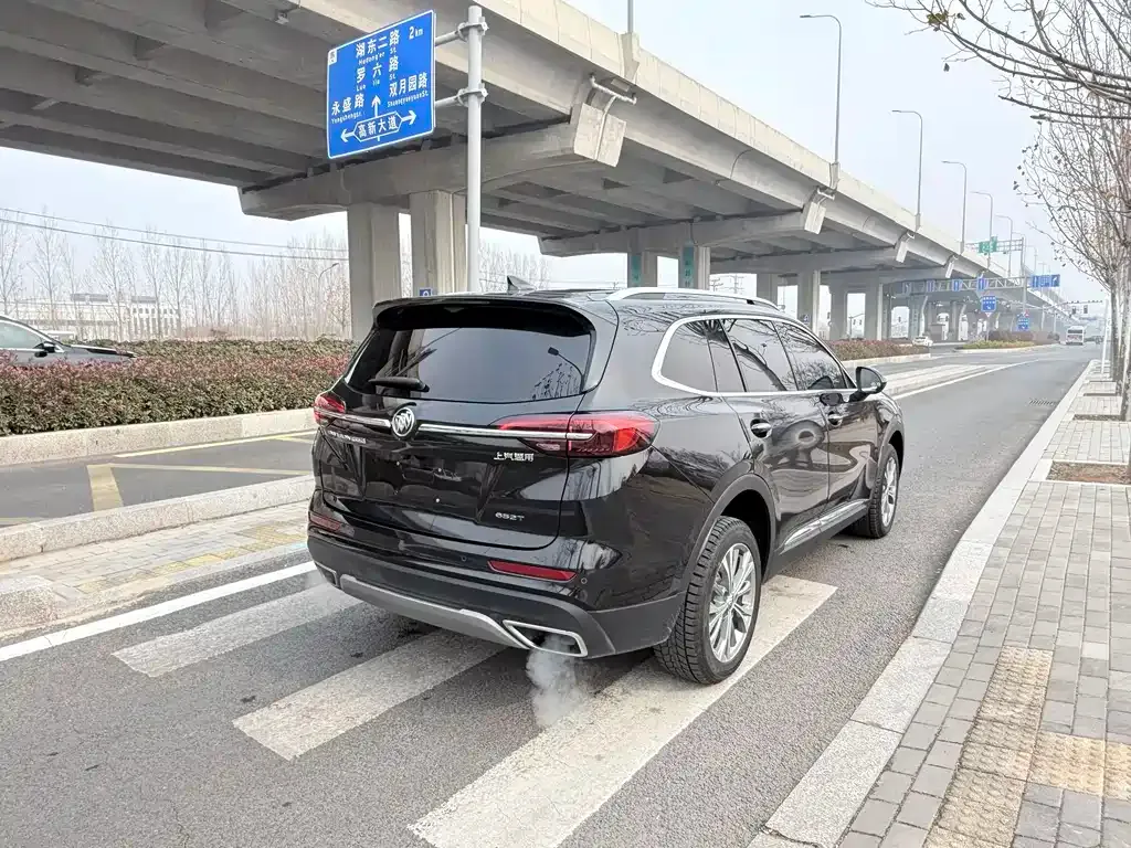 Buick Envision Plus — фото 10