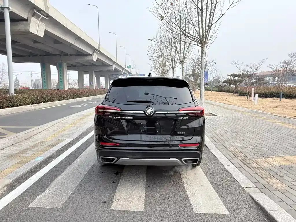 Buick Envision Plus — фото 3