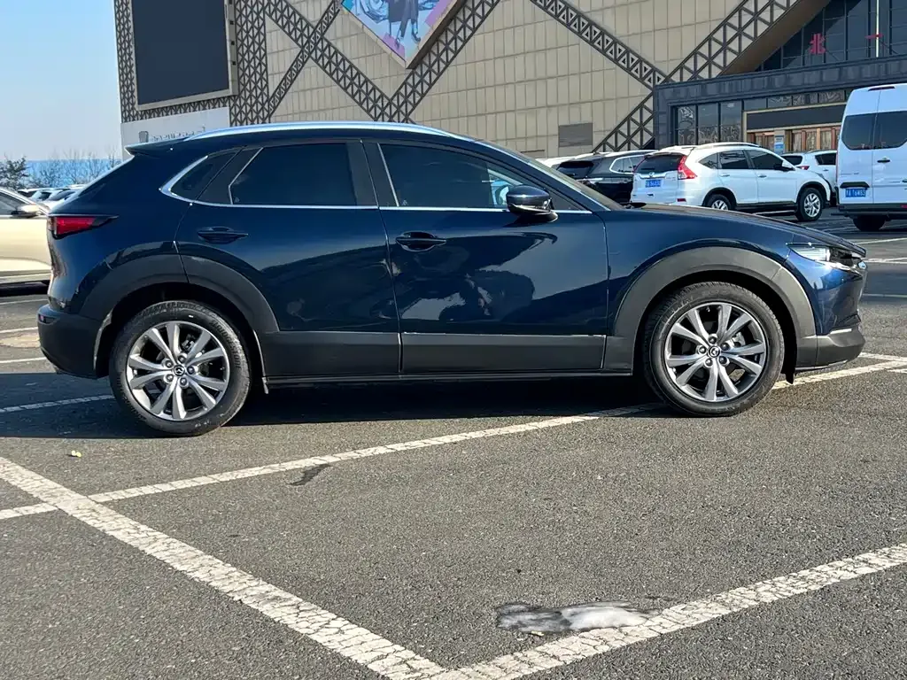 Mazda CX-30 — фото 8