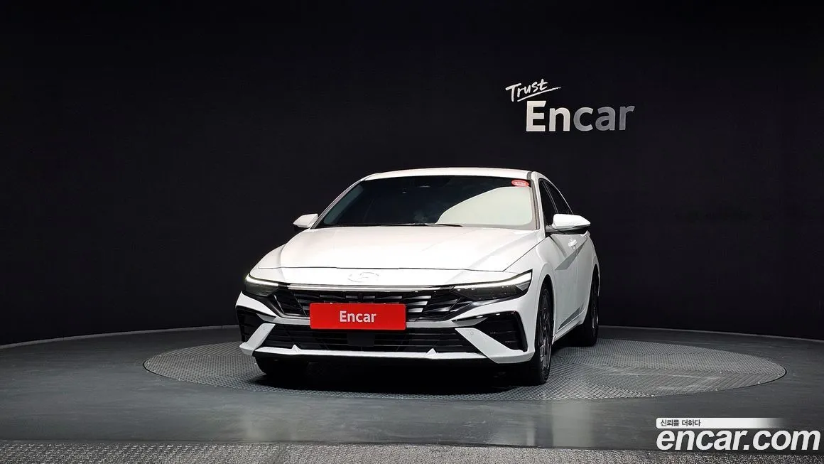Hyundai AVANTE — фото 3