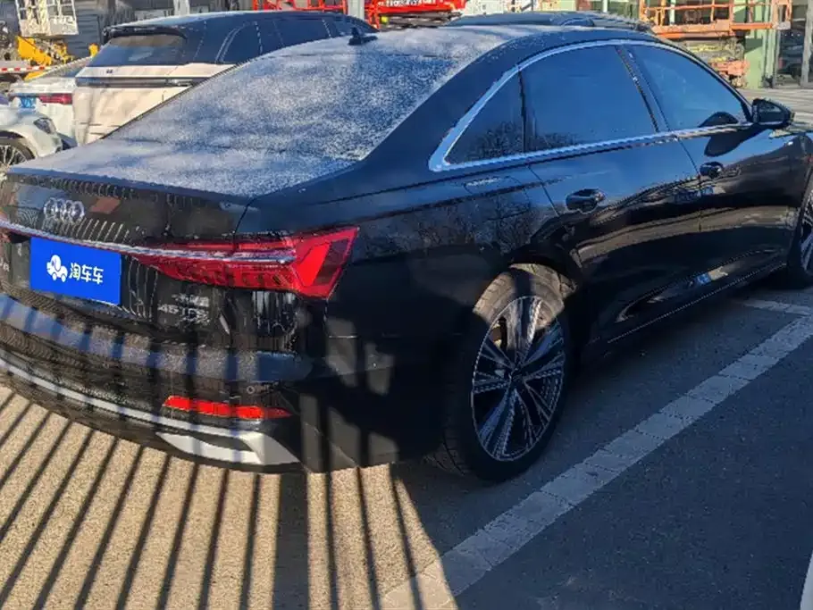 Audi A6L — фото 5