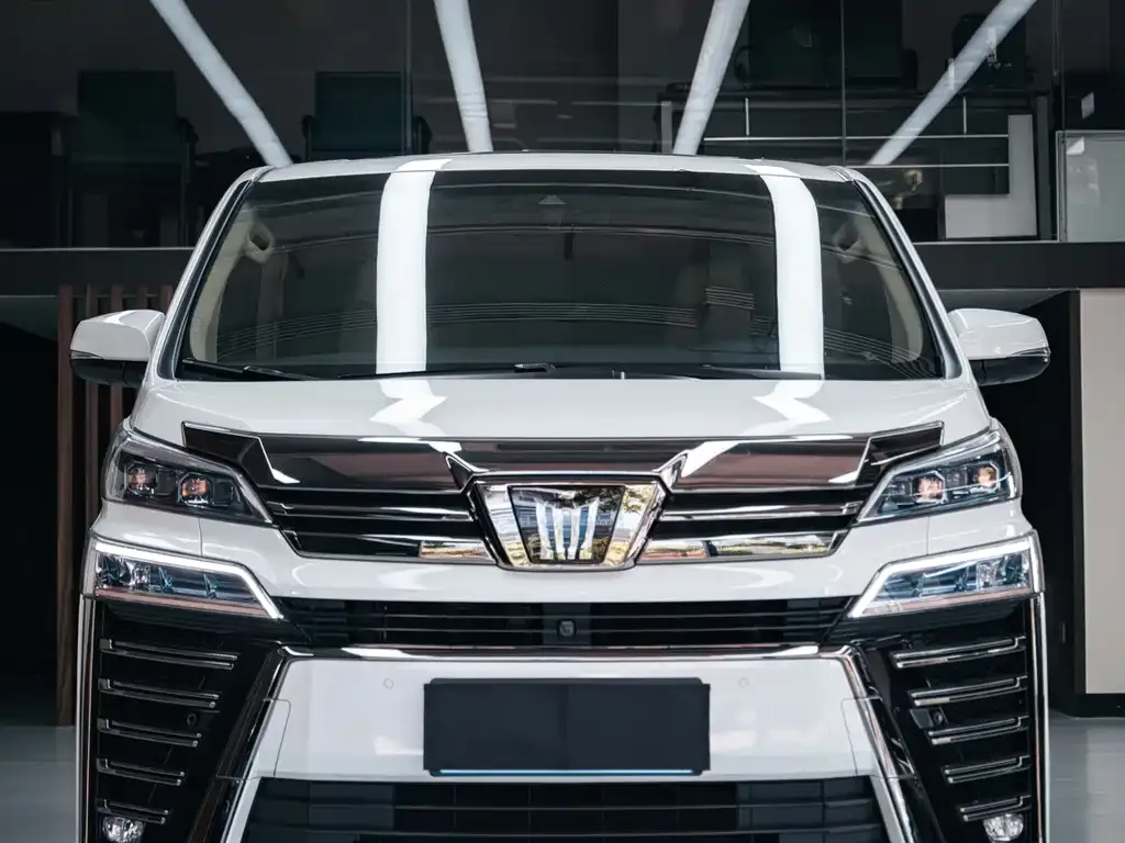 Toyota Vellfire — фото 4