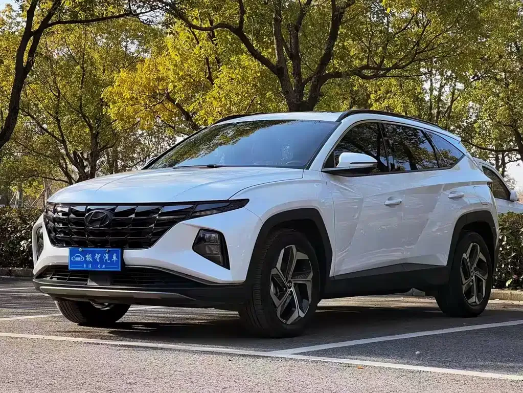 Hyundai Tucson — фото 1