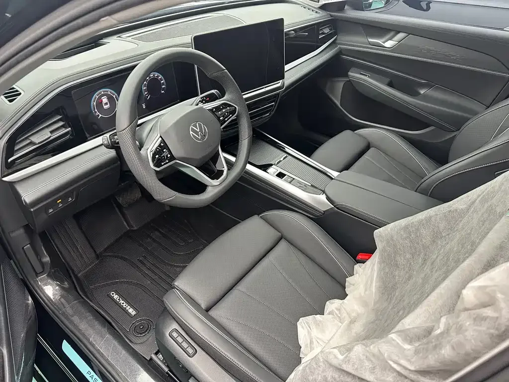 Volkswagen Passat — фото 4
