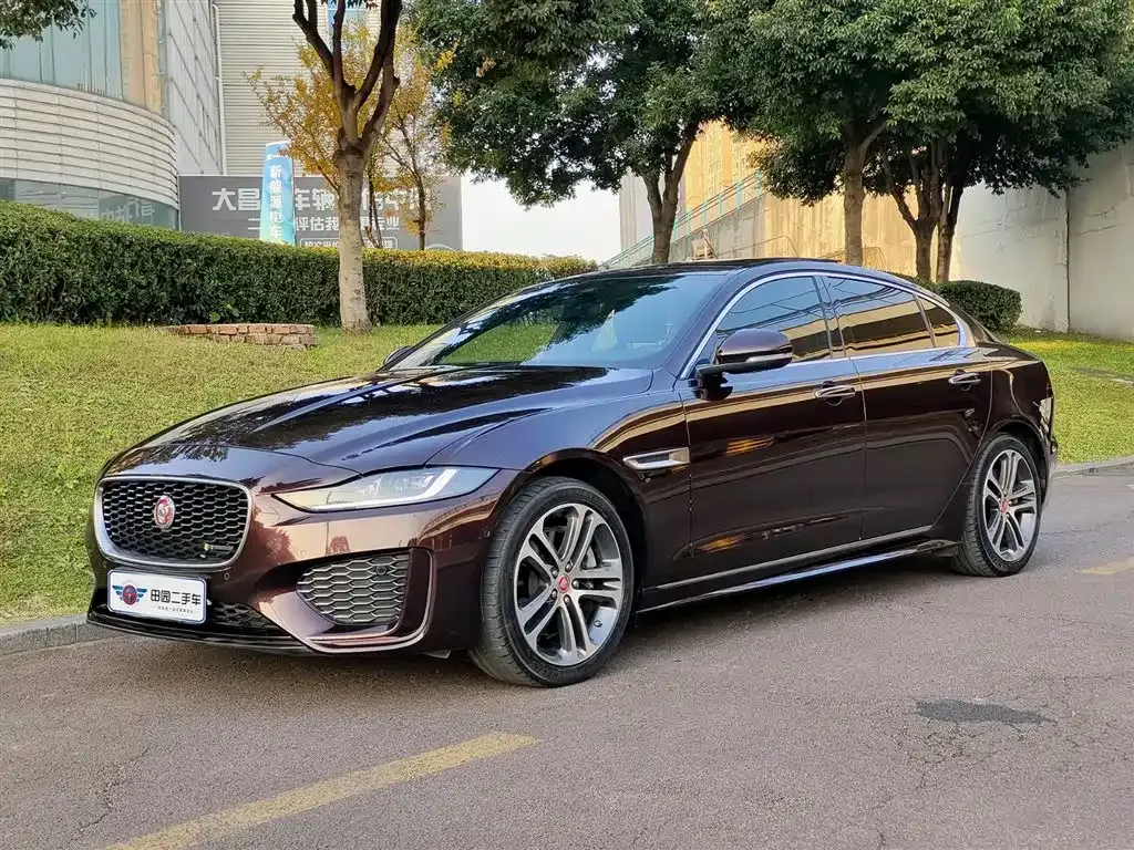 Jaguar XEL — фото 1