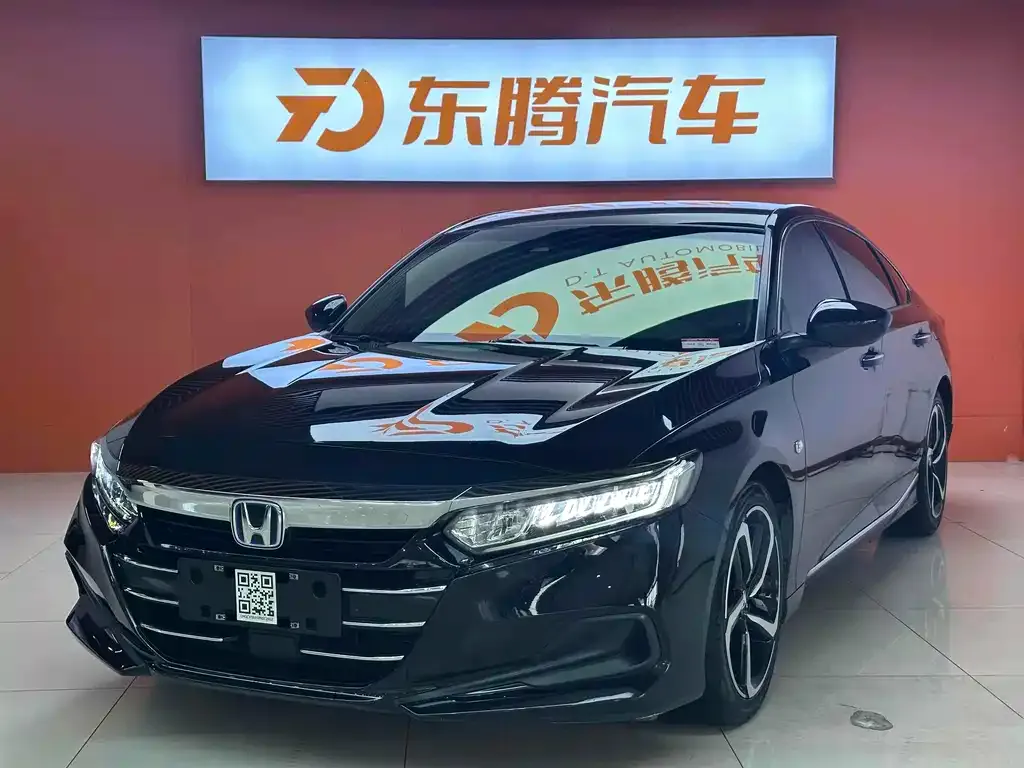 Honda Accord — фото 1
