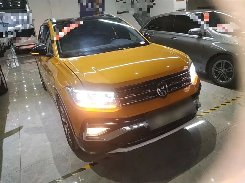 Volkswagen T-Cross — фото 10
