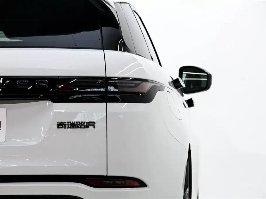 Land Rover Evoque — фото 9
