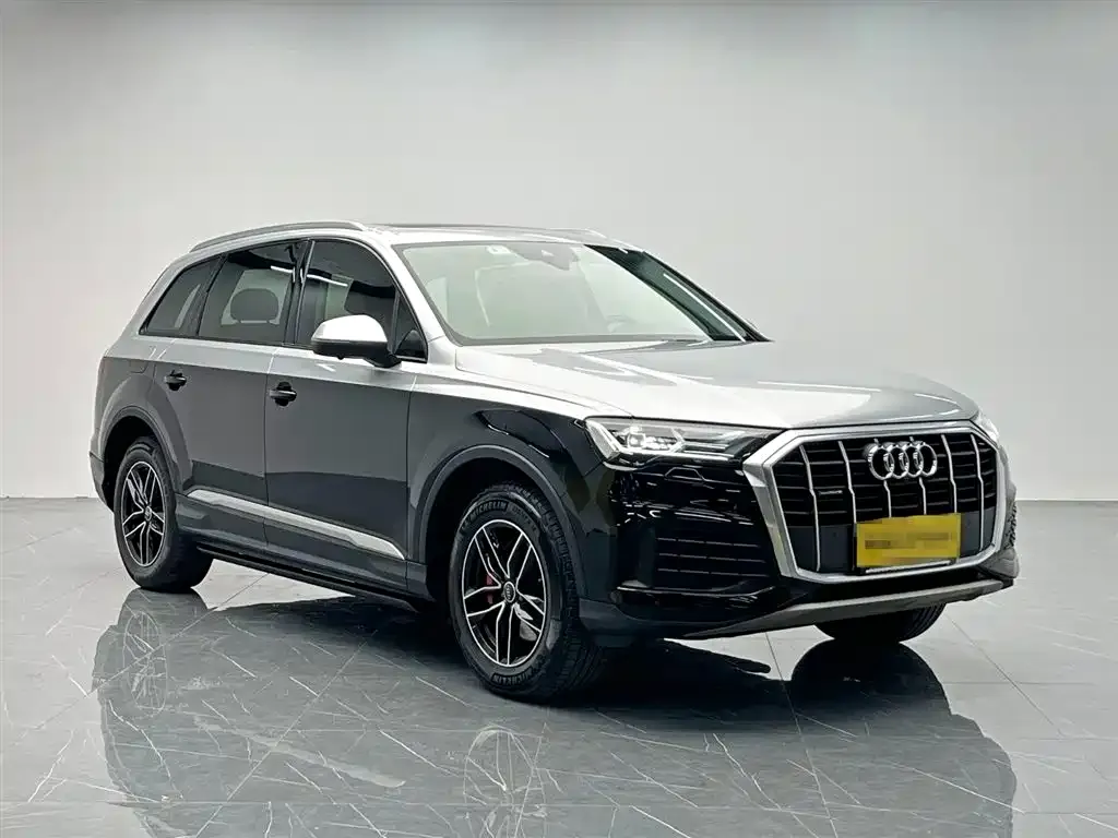 Audi Q7 — фото 6
