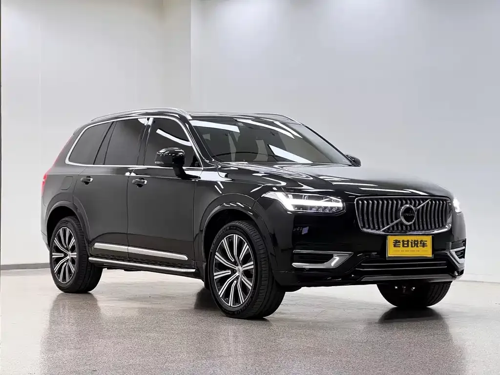 Volvo XC90 — фото 5