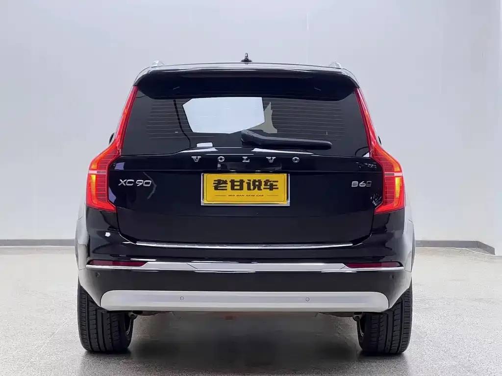Volvo XC90 — фото 2