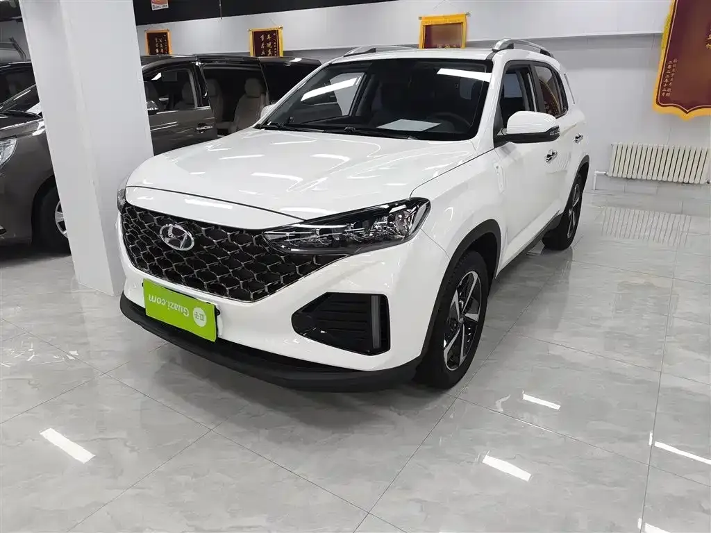 Hyundai ix35 — фото 1