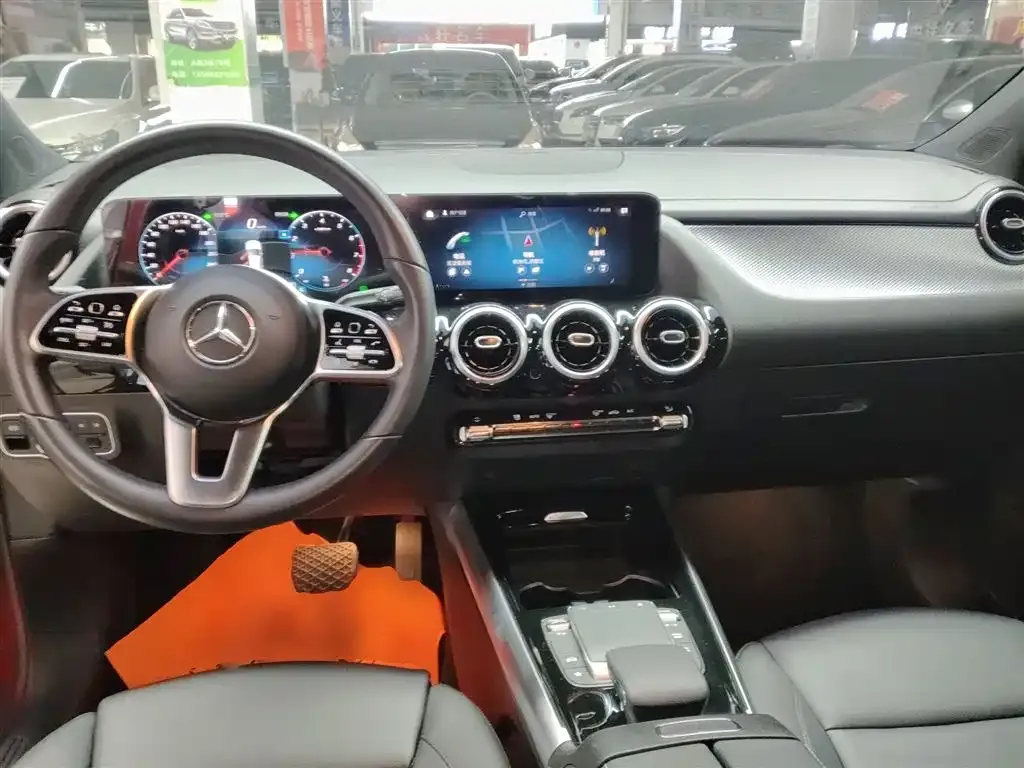 Mercedes-Benz GLA — фото 7