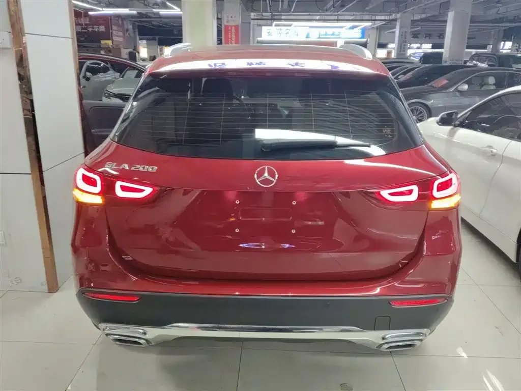 Mercedes-Benz GLA — фото 6