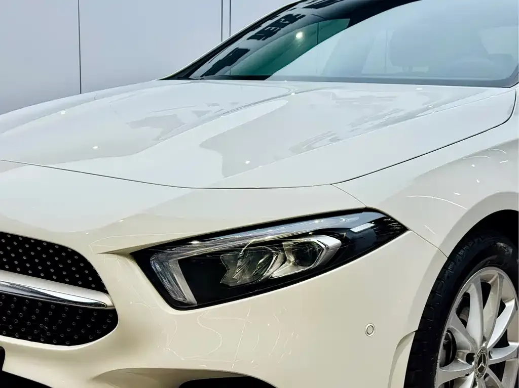 Mercedes-Benz A-Class — фото 10
