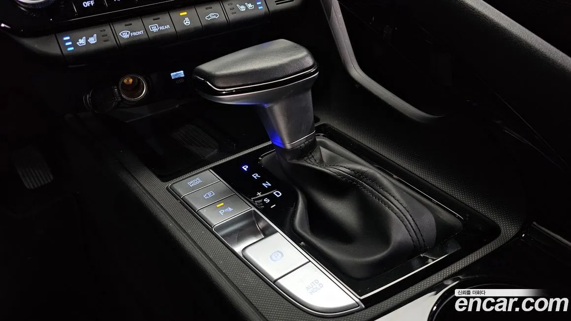 Hyundai AVANTE — фото 4