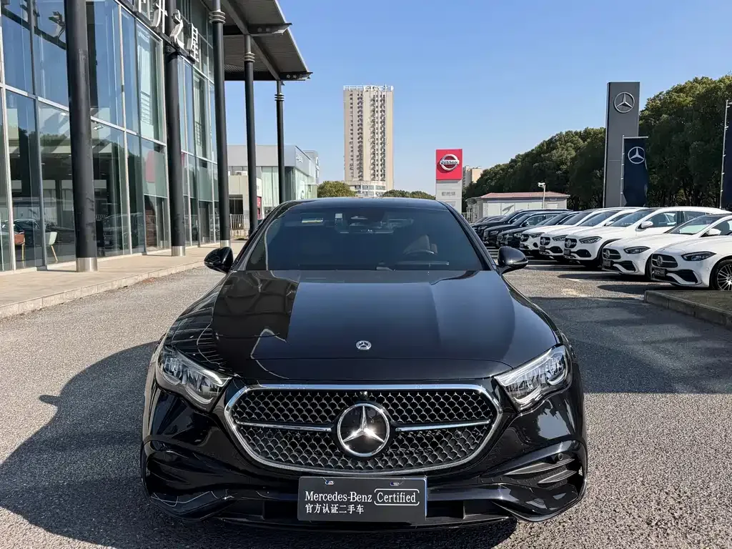 Mercedes-Benz E-Class (Import) — фото 2