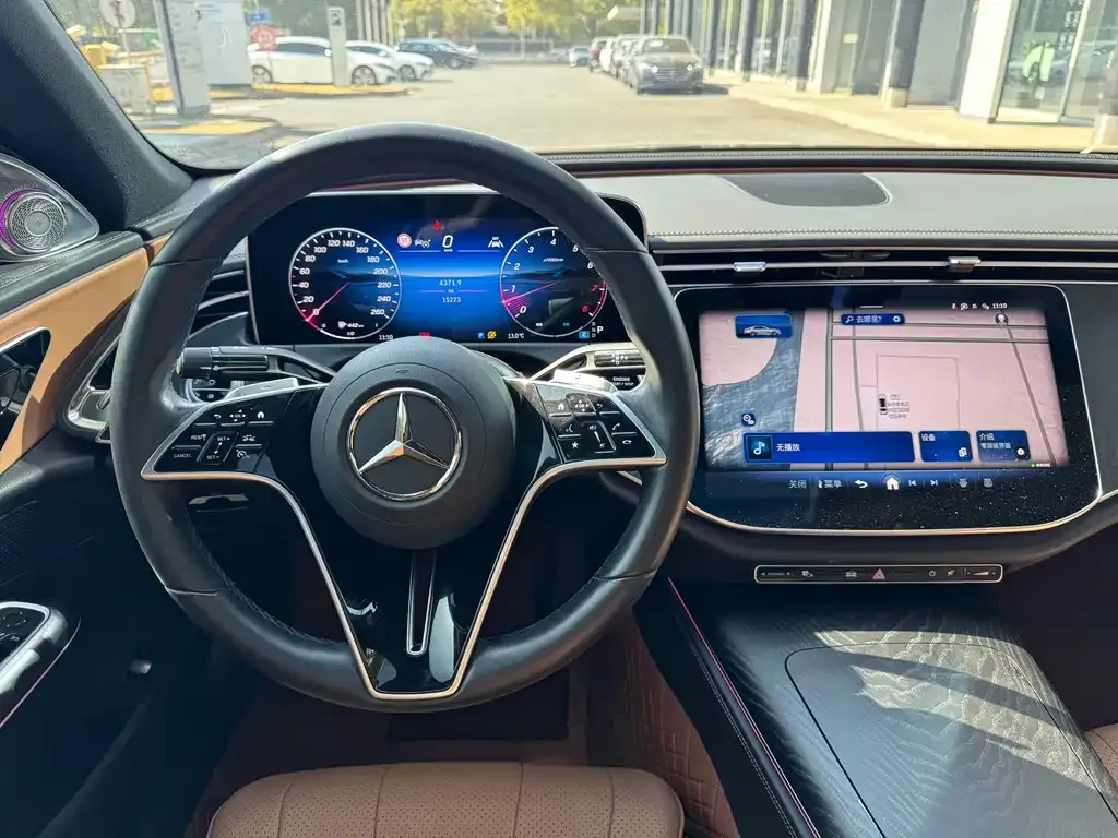 Mercedes-Benz E-Class (Import) — фото 10