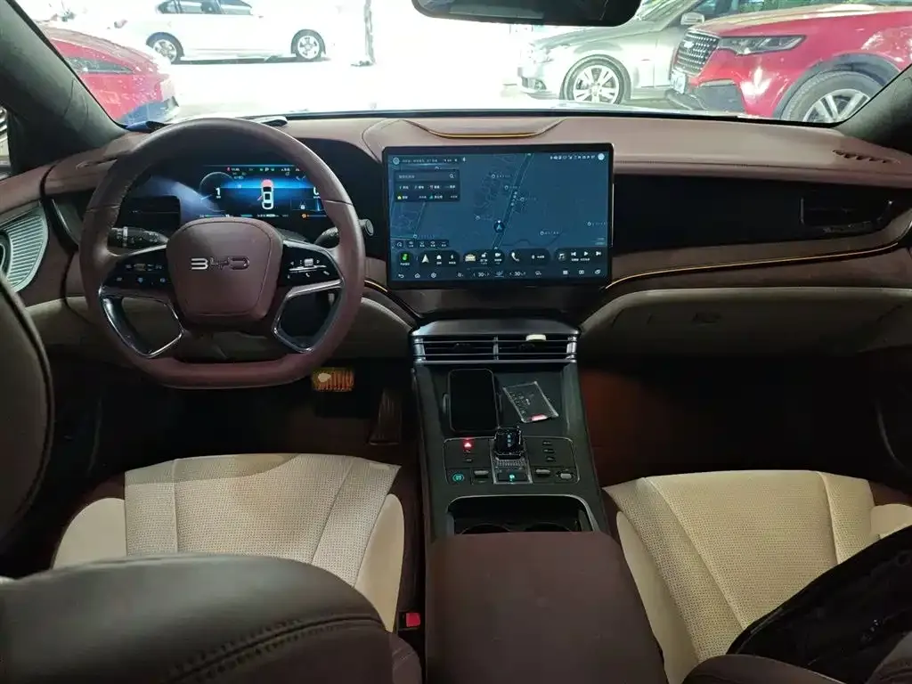 BYD Seal — фото 7